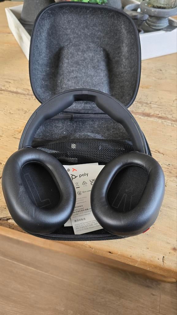 Hoofdtelefoon Poly Voyager surround 80UC, Audio, Tv en Foto, Ophalen