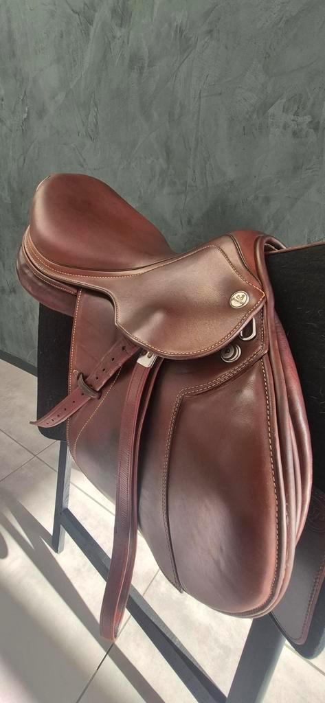 Prestige X-Paris zadrl,17 inch, boom 33 aanpasbaar, Dieren en Toebehoren, Paarden en Pony's | Zadels, Ophalen