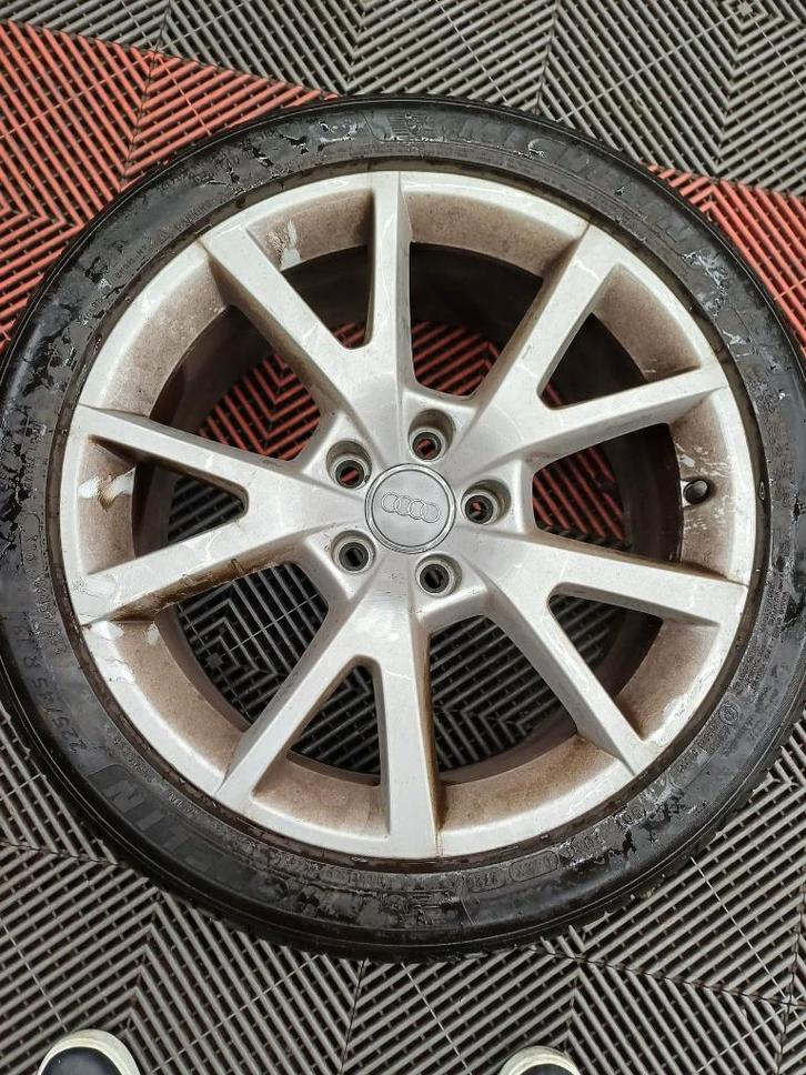 4 pneus Michelin 225/45 R17 + jantes Audi alu 17" comme neuf, Autos : Pièces & Accessoires, Pneus & Jantes, Pneu(s), 17 pouces