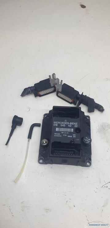 Ontstekingsmodule Mercedes W202 C Klasse ECU 0185454232 OM11 beschikbaar voor biedingen