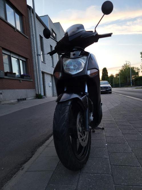 Kymco Agility City 16+ (50cc) – Bouwjaar 2018 – Klasse B, Fietsen en Brommers, Scooters | Kymco, Agility, Ophalen