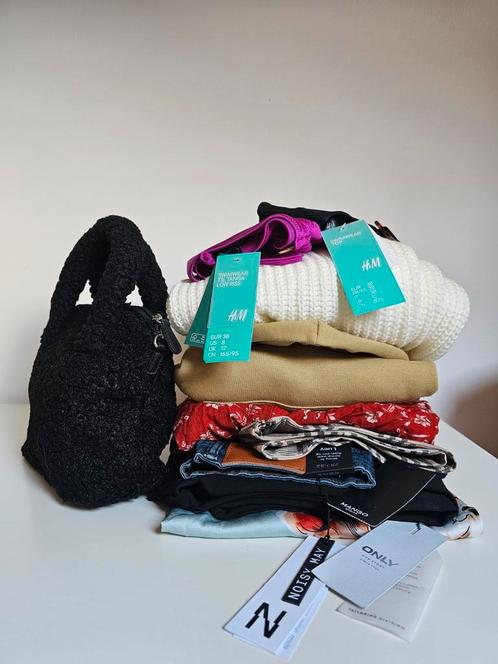Lot nieuwe dameskleding - Maat M/38, Kleding | Dames, Dames-kledingpakketten, Nieuw, Maat 38/40 (M), Ophalen of Verzenden