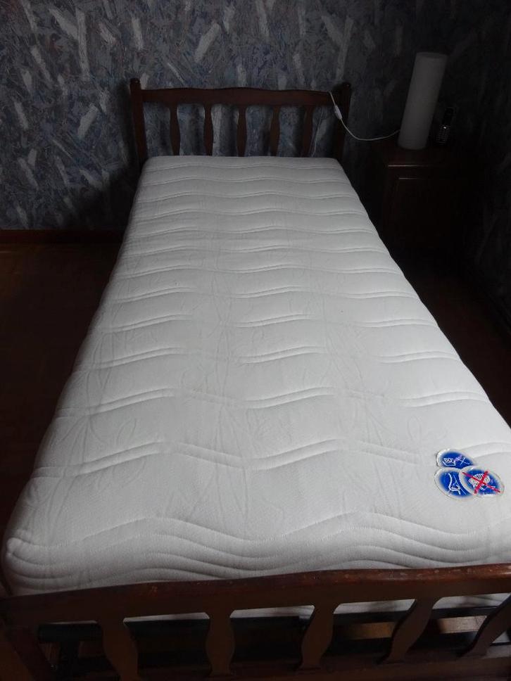 Slaapkamer met Bureel, 2 boekenkasten en 2 lade kasten, Huis en Inrichting, Kasten | Boekenkasten, Gebruikt, 50 tot 100 cm, Minder dan 100 cm