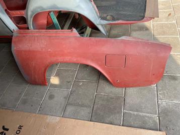 Alfa Romeo 105 GT Bertone vleugels 2e serie LA RA RV enz. beschikbaar voor biedingen