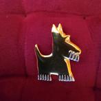 Vergulde broche. Gestileerd hondje., Enlèvement ou Envoi, Comme neuf, Avec strass