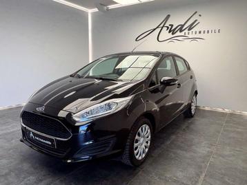 Ford Fiesta 1.2i *BLUETOOTH*AIRCO*GARANTIE 12 MOIS*, Auto's, Stof, Gebruikt, 4 cilinders, 1055 kg