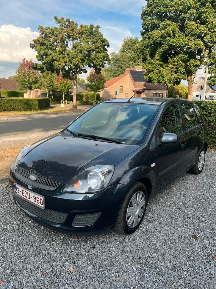 Ford fiesta 1.4 benzine, Auto's, Ford, Particulier, Radio, Benzine, Ophalen