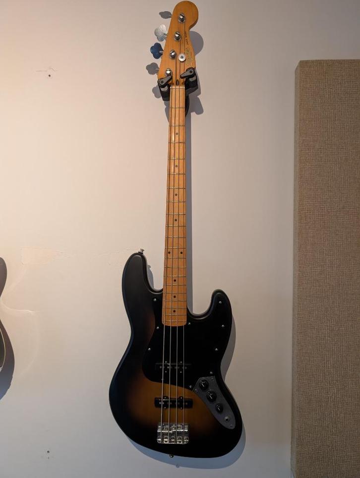 Squier 40th anniversary Jazz bass, Muziek en Instrumenten, Snaarinstrumenten | Gitaren | Bas, Zo goed als nieuw, Elektrisch, Ophalen of Verzenden