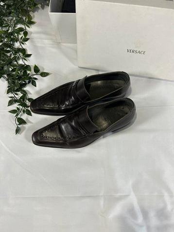LUXE VERSACE HERENSCHOENEN – MAAT 41 beschikbaar voor biedingen