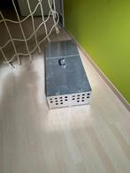 Transportkist voor grote papegaaien., Dieren en Toebehoren, Vogels | Hokken en Kooien, Ophalen, Zo goed als nieuw, Aluminium, Overige typen