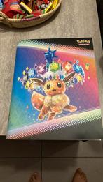 Map vol Pokémon kaarten, Hobby en Vrije tijd, Ophalen, Zo goed als nieuw, Meerdere kaarten