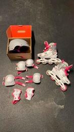 Rolschaatsen + helm + valbescherming, Enlèvement, Réglable, Comme neuf