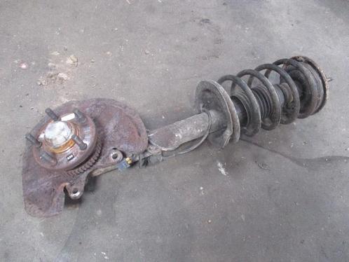 VEERPOOT LINKS VOOR Volvo 940 II (01-1990/10-1998), Auto-onderdelen, Ophanging en Onderstel, Volvo, Gebruikt