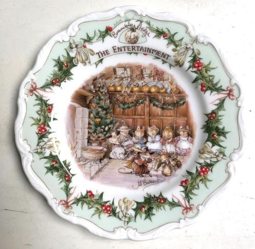 Royal Doulton - The Entertainment - collectors item, Antiek en Kunst, Antiek | Porselein, Verzenden