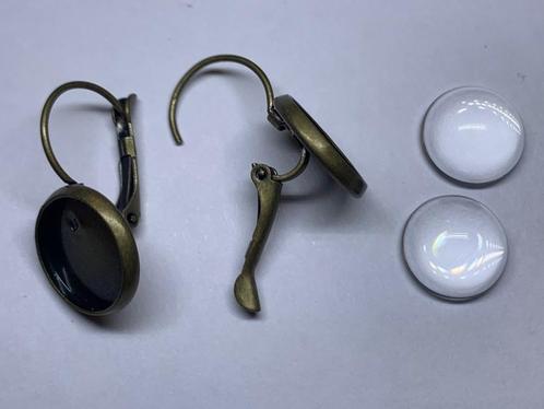 12 sets Cabochon oorhaakjes met glaasje oudgoud kleur, Hobby en Vrije tijd, Kralen en Sieraden maken, Nieuw, Overige typen, Ophalen of Verzenden