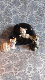 lot de 3 chats en faience (1), Collections, Statues & Figurines, Comme neuf, Animal, Enlèvement ou Envoi