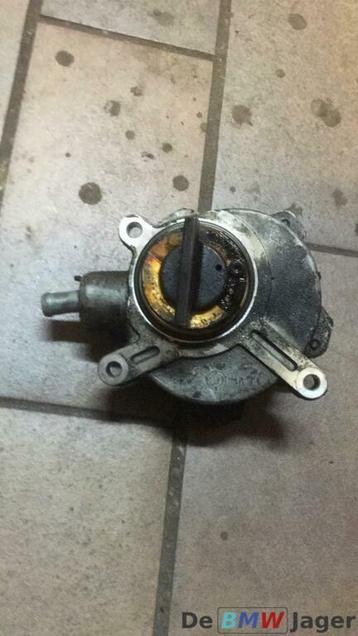 Vacuum pomp BMW N62 N62N N73 11667507263 beschikbaar voor biedingen
