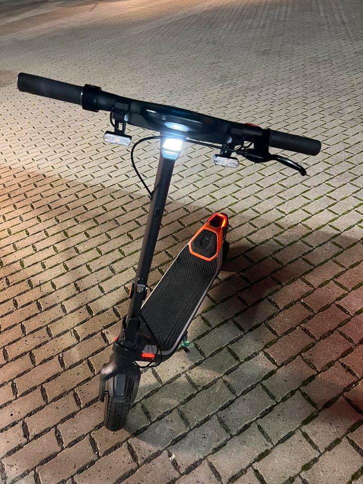 Segway p65 elektrische step, Fietsen en Brommers, Steps, Zo goed als nieuw, Elektrische step (E-scooter), Ophalen