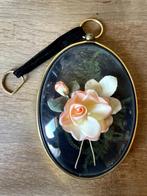Muurhanger rozen - seventies, Ophalen, Gebruikt