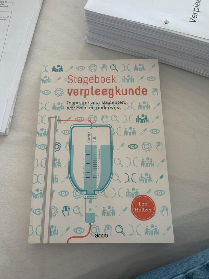Lon Holtzer - Stageboek verpleegkunde, Boeken, Wetenschap, Zo goed als nieuw, Ophalen of Verzenden