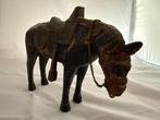 Prachtig paardenbeeld in hout met metaal, Antiek en Kunst, Ophalen of Verzenden