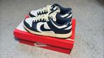 Nike Dunk Low Navy Vintage - maat 42, Overige kleuren, Nike, Ophalen of Verzenden, Zo goed als nieuw