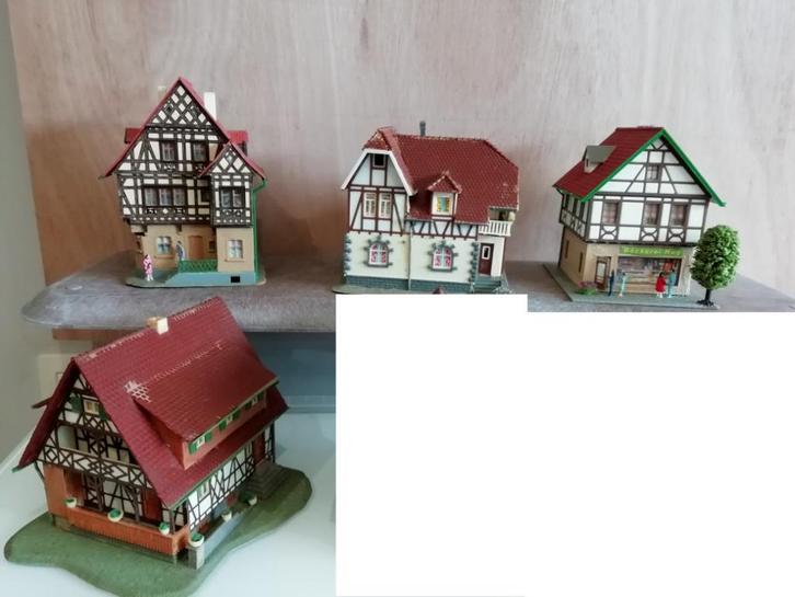 HO huizen in vakwerk deel 1 (514), Hobby en Vrije tijd, Modeltreinen | H0, Gebruikt, Brug, Tunnel of Gebouw, Gelijkstroom of Wisselstroom