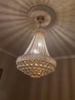 2 KROONLUCHTERS UITSTEKENDE STAAT, Huis en Inrichting, Lampen | Kroonluchters, Ophalen, Zo goed als nieuw, Glas