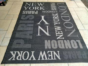 Mat ... 225x160 beschikbaar voor biedingen