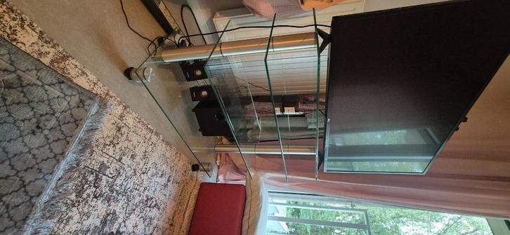 Tv, Glazen Tv kast, Speaker te koop, Huis en Inrichting, Kasten |Televisiemeubels, Zo goed als nieuw, Ophalen