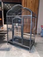 Cage à oiseaux Montana H86 x L56, Animaux & Accessoires, Enlèvement, Comme neuf, Métal, Cage à oiseaux