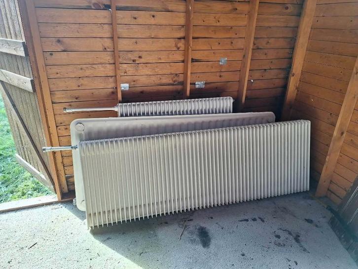 Radiateurs, Doe-het-zelf en Bouw, Verwarming en Radiatoren, Zo goed als nieuw, Radiator, 30 tot 80 cm, 60 tot 150 cm, Ophalen