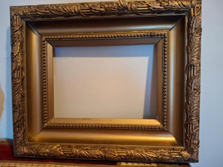gouden kader, Huis en Inrichting, Woonaccessoires | Lijsten, Gebruikt, 50 tot 75 cm, Minder dan 50 cm, Hout, Ophalen