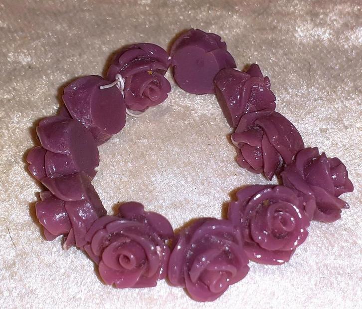 lot kralen 11 paarse roosjes 12mm, Hobby & Loisirs créatifs, Fabrication de Perles & Bijoux, Neuf, Perle, Enlèvement ou Envoi