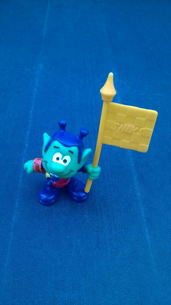 Snik met vlag, Verzamelen, Poppetjes en Figuurtjes, Gebruikt, Ophalen of Verzenden