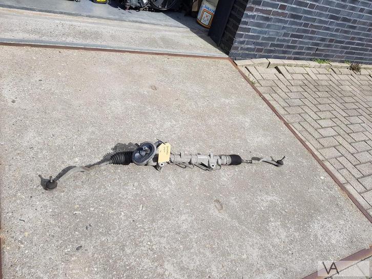 Dacia Sandero en Logan 2012 - 2019 stuurhuis 490014306R €75, Auto-onderdelen, Besturing, Dacia, Gebruikt, Ophalen