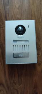 Videofoon Panasonic met 3 binnenunits en versterker., Huis en Inrichting, Deurbellen, Ophalen of Verzenden, Terugspreekfunctie