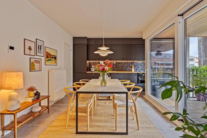 Tafel met keramieken blad, Huis en Inrichting, Tafels | Eettafels, Gebruikt, 50 tot 100 cm, 200 cm of meer, Vijf personen of meer