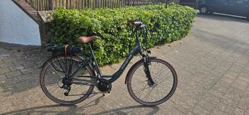 Elektrische damesfiets defecte batterij beschikbaar voor biedingen