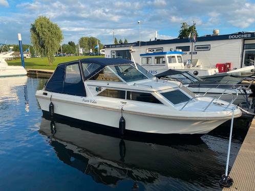 Windy 22 nette boot, Watersport en Boten, Motorboten en Motorjachten, Zo goed als nieuw, Benzine, Ophalen