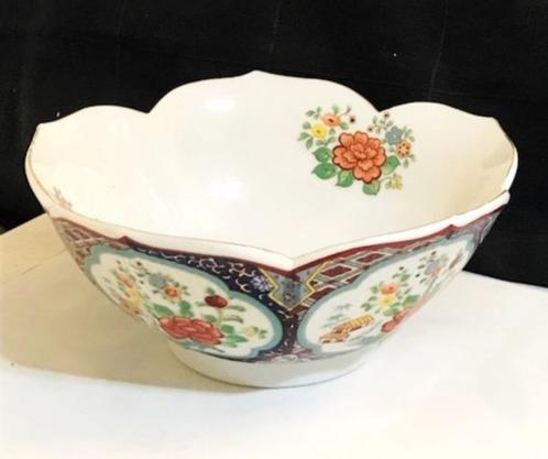 Bol en forme de lotus japonais Imari en porcelaine 😍✨😎🤗🎁, Antiquités & Art, Antiquités | Porcelaine, Enlèvement ou Envoi