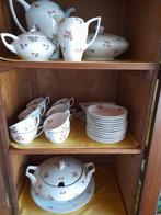 Vintage servies in porcelein, Huis en Inrichting, Keuken | Servies, Ophalen, Bord(en)