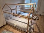 Twee kinderbedden (huisjes), Huis en Inrichting, Slaapkamer | Bedden, Ophalen, Gebruikt, Eenpersoons, Skandinavisch