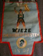 Vlagje oktoberfeesten Wieze 1967, Verzamelen, Biermerken, Ophalen of Verzenden, Zo goed als nieuw, Reclamebord, Plaat of Schild