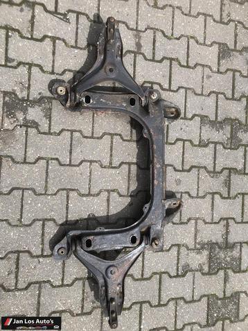 Audi 80 1.3 B2 subframe 79-83  beschikbaar voor biedingen