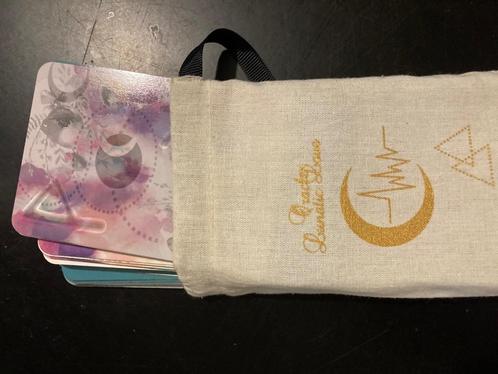 Oracle lunatic love - de Adaline . Plus edité, Boeken, Esoterie en Spiritualiteit, Zo goed als nieuw, Tarot of Kaarten leggen