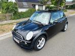 Mini cooper one 1.6 benzine ** automaat **, Auto's, Mini, 4 zetels, 1599 cc, 4 cilinders, Zwart