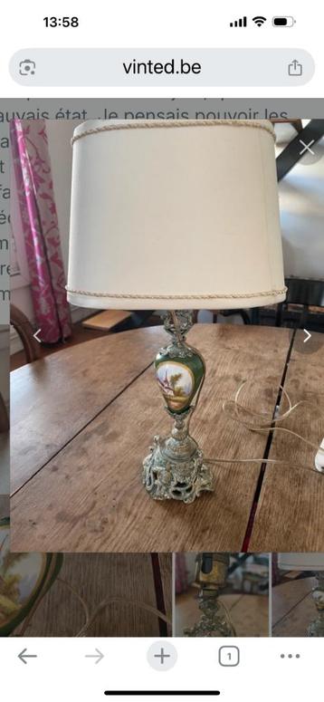 Antieke lampen beschikbaar voor biedingen