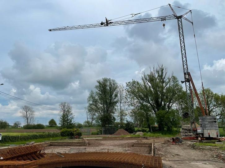 Bouwkraan Gru Dalbe HS211 snelmontage, Zakelijke goederen, Machines en Bouw | Kranen en Graafmachines, Kraan, Ophalen of Verzenden