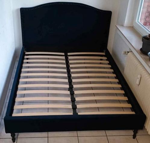 Lit 140200, Huis en Inrichting, Slaapkamer | Bedden, Nieuw, Stof, Ophalen of Verzenden